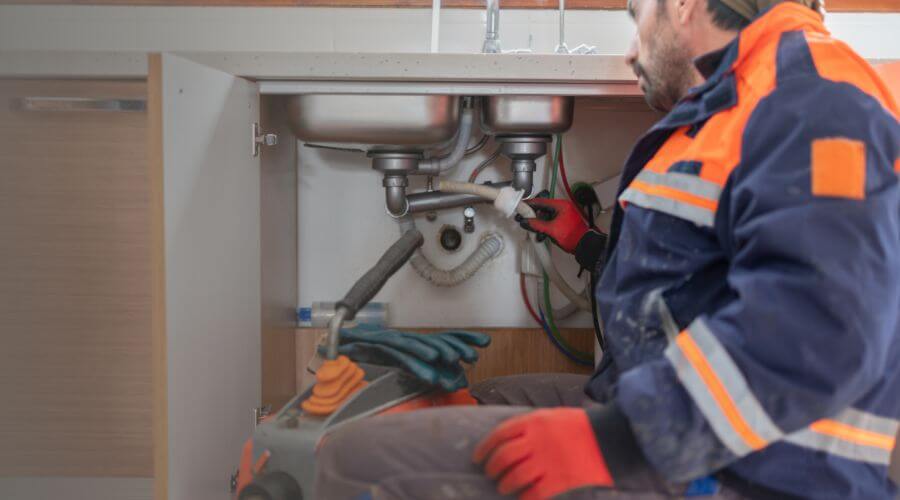 Professional slab leak plumber services in Mellwood, AR